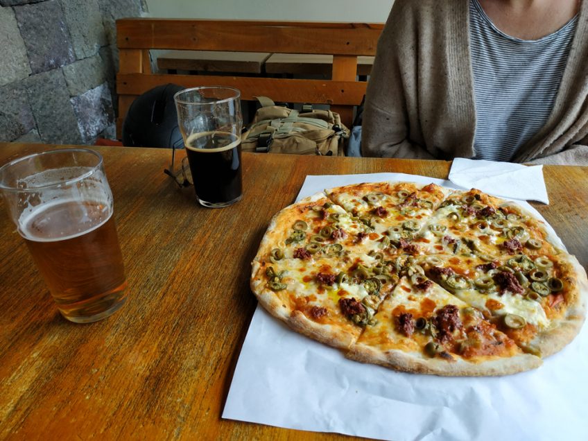 pizza and craft beer in ecuador